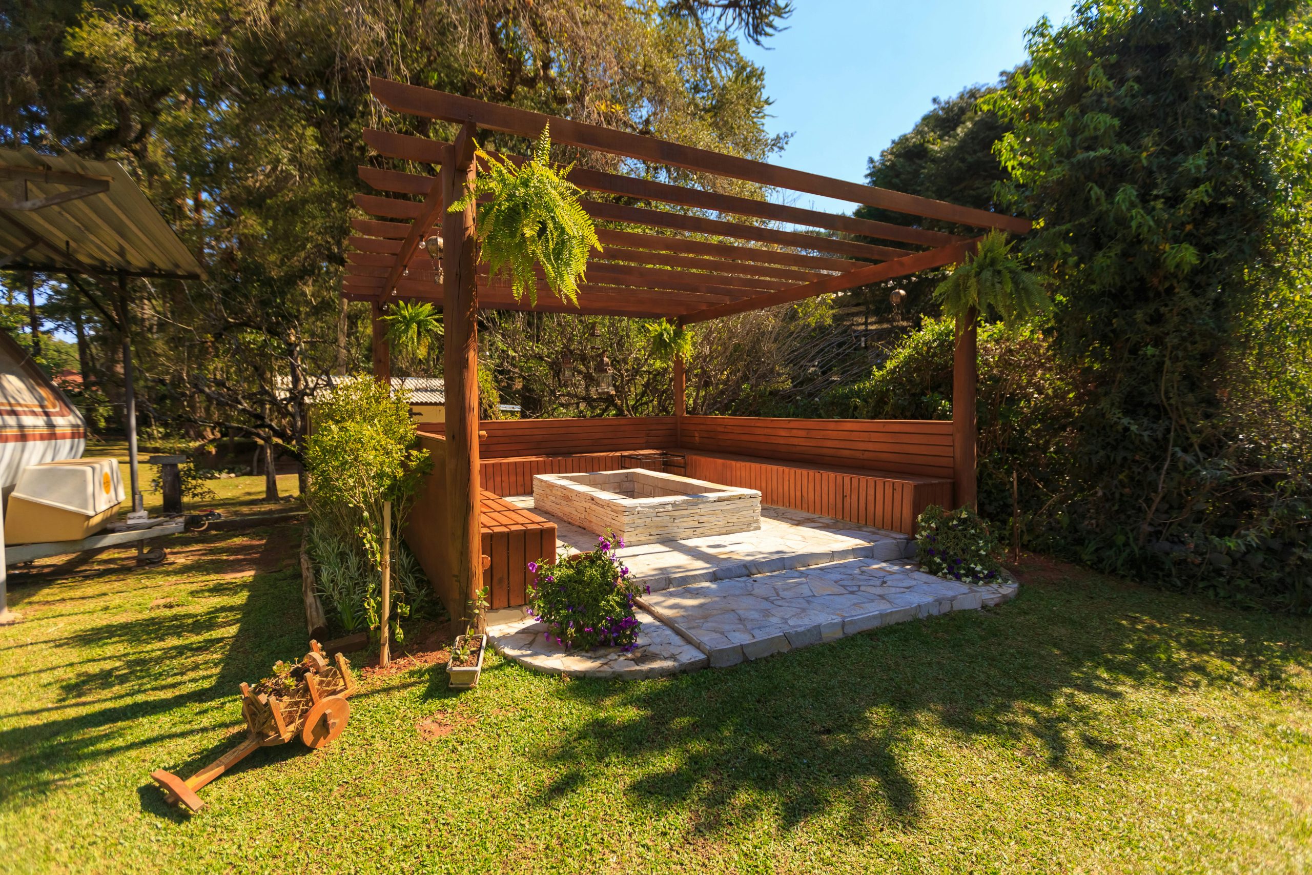 Coût réel pergola Menea